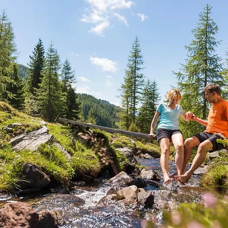 Farm stay Gutzingerhof Bad Kleinkirchheim