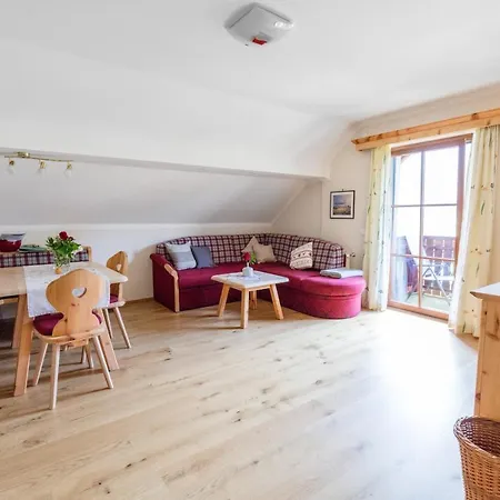 ファームステイ Gutzingerhof