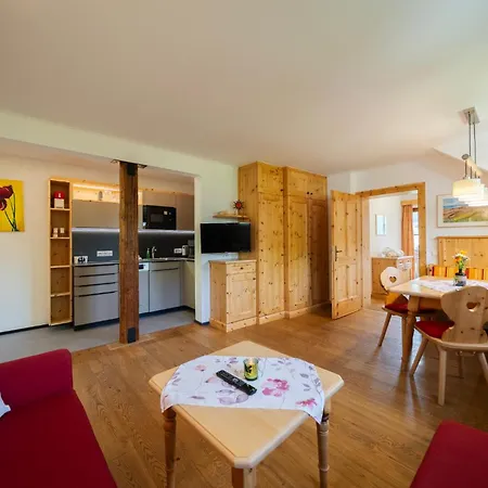 Gutzingerhof Farm stay *