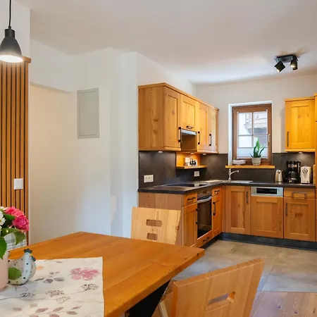 Gutzingerhof Farm stay *