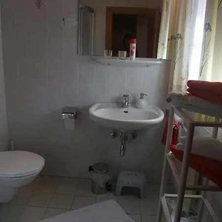 Gutzingerhof Farm stay
